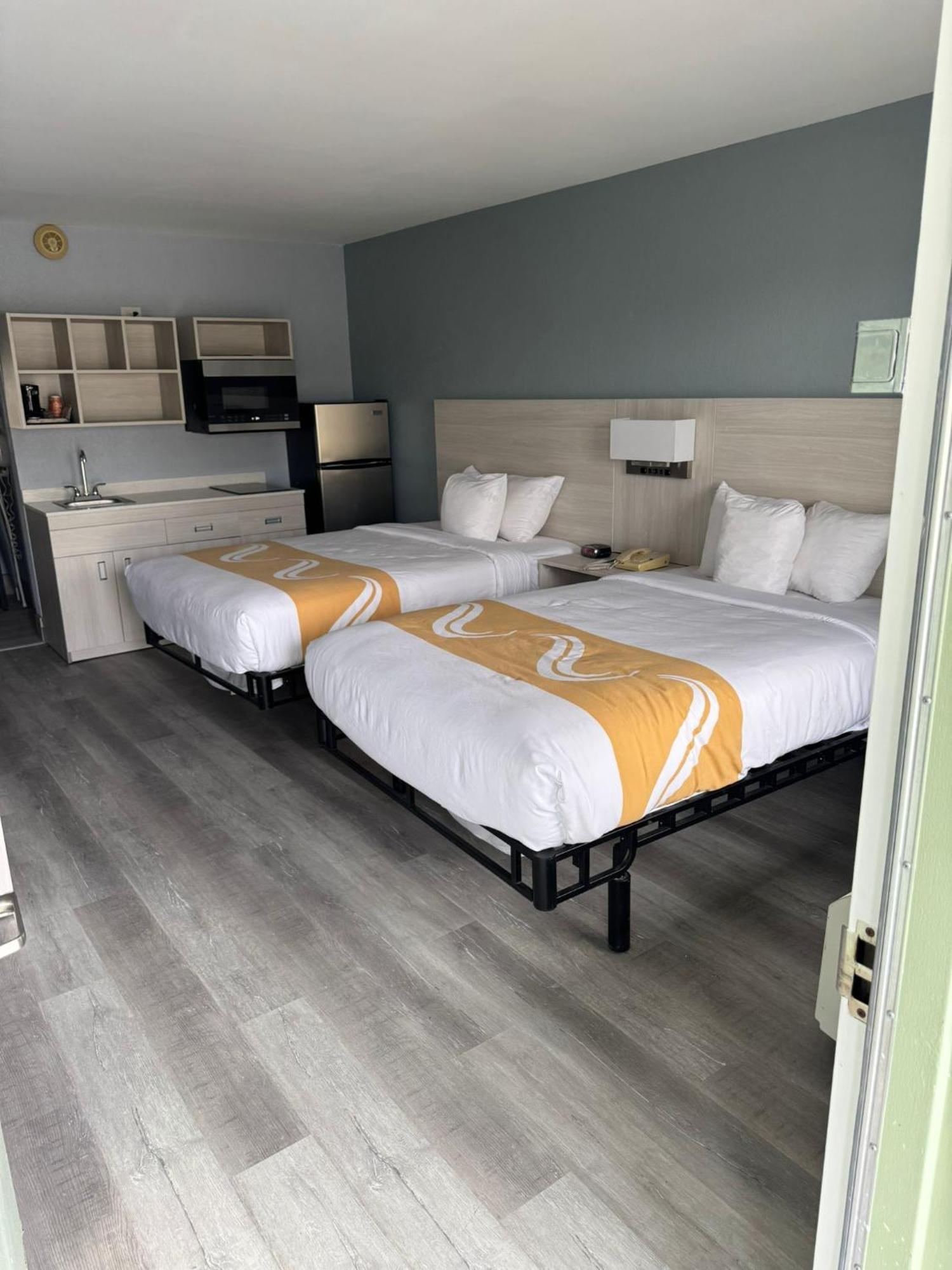 Quality Inn Christiansburg - Blacksburg Exteriör bild
